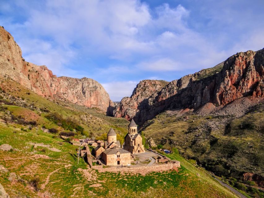 From Yerevan: Full-Day Tatev Monastery Complex Tour - Noravank’s red cliffs: the face-carved detail and lunch with a view