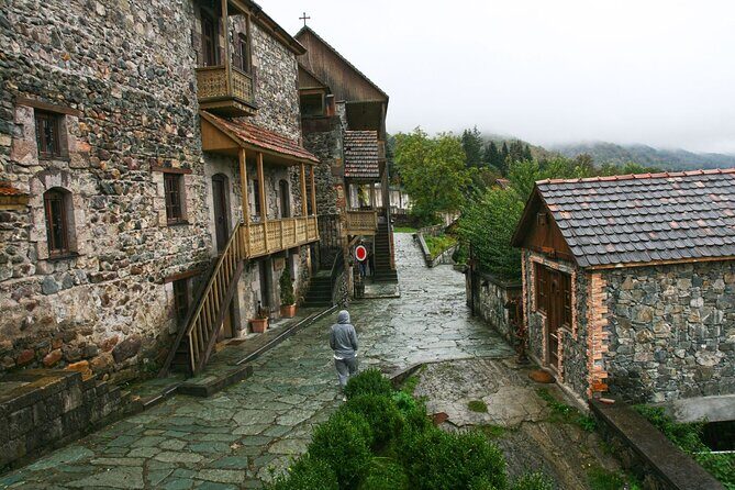 From Yerevan:Sevan, Dilijan, Haghartsin, Goshavank, Lake Parz - Timing, pacing, and what to bring for an 8–9 hour day