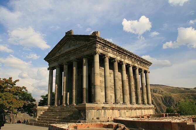 Garni, Geghard, Charents Arch, Azat reservoir, Khor Virap - Garni Temple: Armenia’s Only Pagan Temple in One Hour