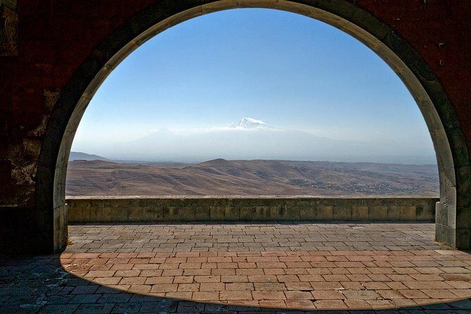 Garni Temple and Geghard Monastery - private tour from Yerevan - 4 hours - The guides and the car ride: what stands out in real service