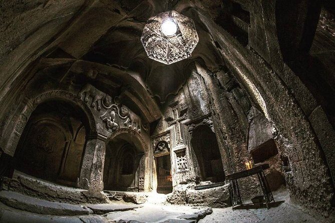 Garni Temple, Geghard Monastery, Arch of Charents (private tour) - Garni Temple: Ionic Columns and the Roman-Era Surprise