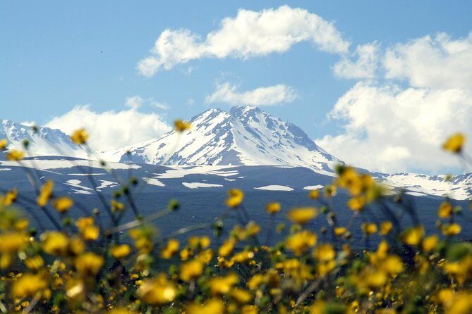 Group Tour: Amberd, Aragats, Lake Kari, Saghmosavank, Alphabet - How the day trip really works from Yerevan