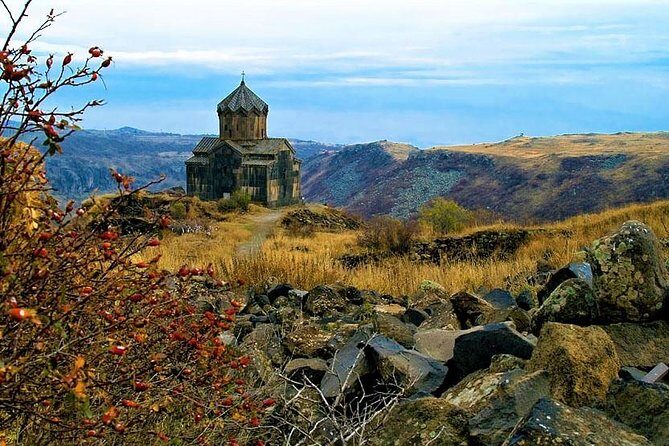 Group Tour: Amberd, Aragats, Lake Kari, Saghmosavank, Alphabet - Who this tour suits best (and who should think twice)