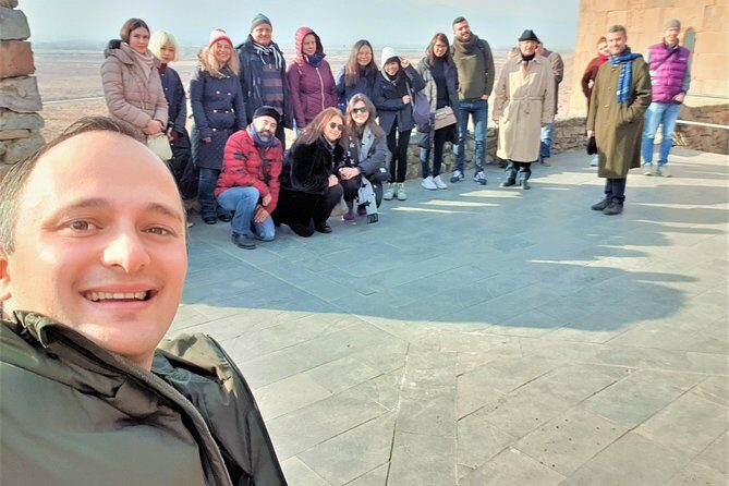 Group tour: Khor Virap, Noravank, Areni Winery and Cave - Stop 1 at Hyur Service: a quick start before the long day