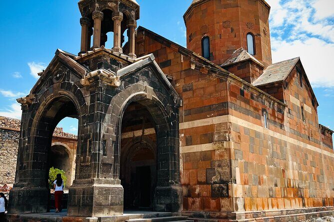 Khor Virap, Areni & Noravank: Sacred Monasteries & Wine - What the timing really feels like (6 to 8 hours)