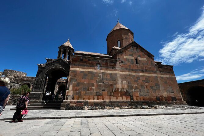 Khor Virap, Areni & Noravank: Sacred Monasteries & Wine - Who should book this tour?