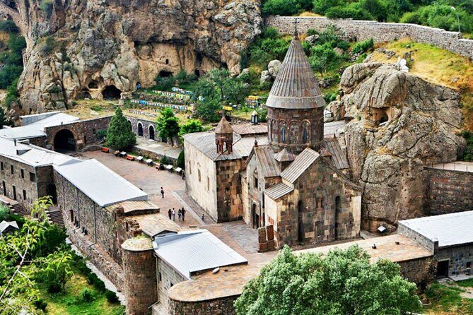 Khor Virap, Azat Reservoir, Garni & Geghard Small-Group Day Trip - Charent’s Arch: your final Ararat payoff