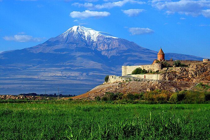 Khor Virap, Noravank & Birds' Cave Day Trip with Wine Tasting - Khor Virap: The Deep Dungeon and the Best Ararat View
