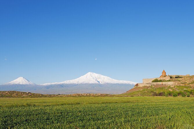 Khor Virap, Noravank Private Tour with Optional Wine Tasting - Noravank Monastery: Two-Story Architecture and God the Father in One Visit
