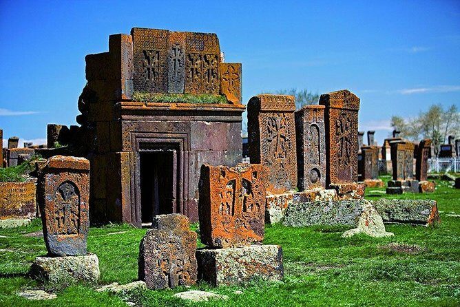 Lake Sevan, Hayravank, Noratus, Selim Pass, Jermuk, Areni - Areni Wine Tasting: Three Types, One Hour, Easy Win