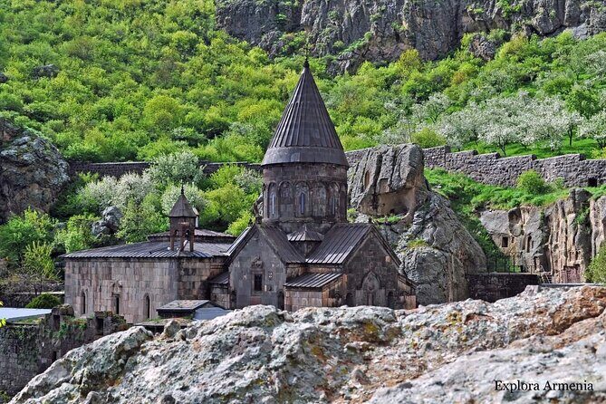 Private Day Trip from Yerevan to UNESCO World Heritage Sites - Stop 3: Zvartnots Temple ruins—UNESCO scale you can spot even from fragments