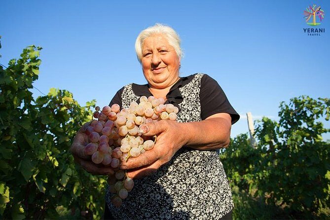 Private Tour: Khor Virap, Noravank Monasteries, Areni, Jermuk - Ar-Areni Restaurant: tasting and buying Areni wine