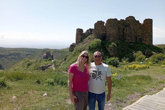 PRIVATE TOUR: Saghmosavank , Alphabet monument, Amberd fortress - Hovhannavank: small time, strong gorge atmosphere