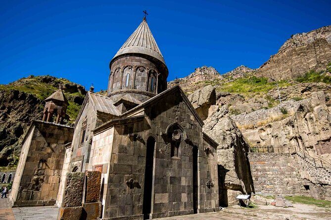 Private tour to Garni temple, Geghard Monastery, Symphony of Stones - Private guide value: calm pacing, smart reroutes, and English commentary