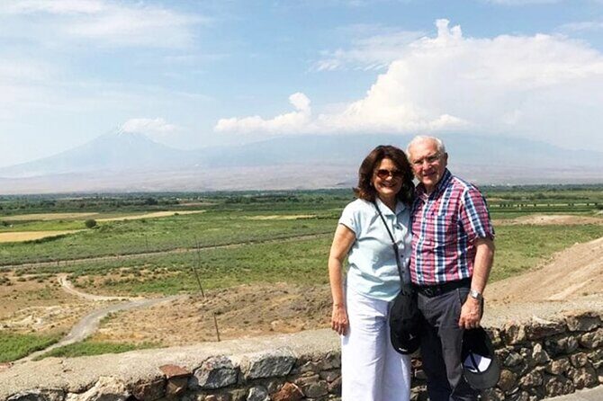 Private Tour to Khor Virap, ancient Areni cave or Areni winery, Noravank - Bird Cave (T’rchuneri): archaeology, underground rooms, and grapes from 4200 BC