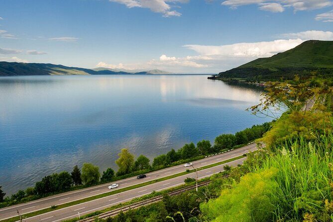 Private Tour to Lake Sevan and Sevanavank Monastery - Lunch reality: what to do since it’s not included