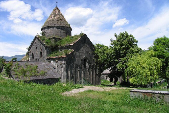 Private tour to UNESCO heritage Haghpat and Sanahin monasteries and Odzun church - Sanahin Monastery complex: churches, seminary, and earthquake-resistant design