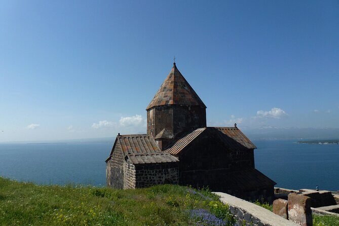 Private tour: Tsaghkadzor, Sevan lake, Dilijan town and Haghartsin monastery - Sevanavank monastery on its peninsula: where the views matter