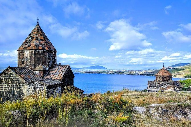 Private Transfer & Tour from Tbilisi to Yerevan or Yerevan to Tbilisi - Stop 1: Haghpat Monastery above Debet Canyon