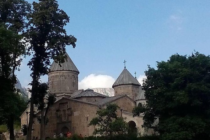 Transfer from Yerevan to Tbilisi with 2 sightseeing stops - Price and Value: When $200 for Up to 3 Makes Sense