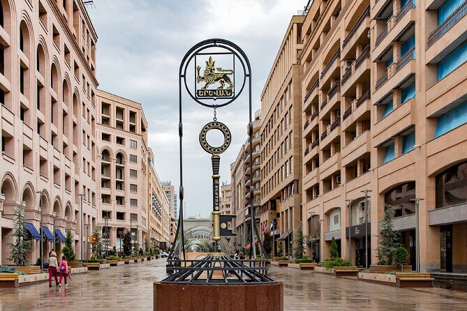 Walking Yerevan City Tour with 5 Wine & 10 years-old brandy - Walking Yerevan’s Art and Souvenirs: Dalan Art Gallery + Carpet Shop