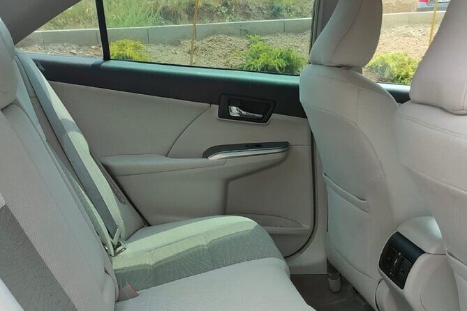 Yerevan to Tbilisi Private car transfer 3 Scenic stops - Stop 1: Yerevan Pickup and the 1-Minute Start